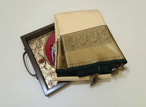 KSS - Beige/Green Korvai