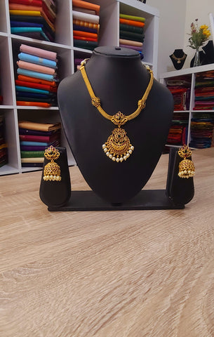 Jewelry - J144