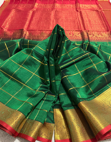 KSC - Double shaded Emerald Green with Chilli Red Kattam