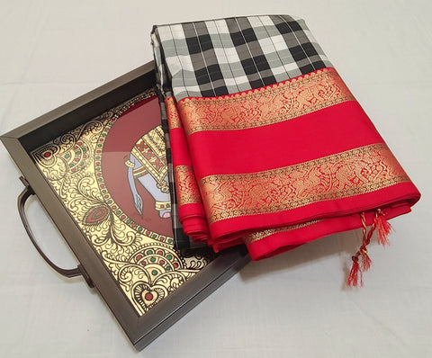 KSS - Black White/Red Korvai